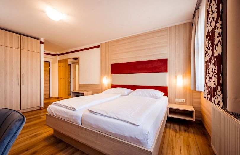 © KOGLERs Pfeffermühle Hotel & Restaurant > zimmer_04-1.jpg zimmer_04-1.jpg