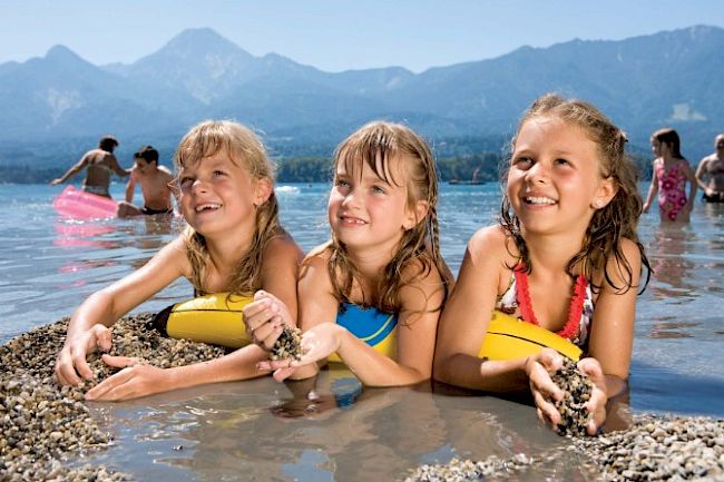 © KOGLERs Pfeffermühle Hotel & Restaurant > kaernten_rodach_baden9-1.jpg kaernten_rodach_baden9-1.jpg